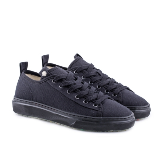 EUNICEA Black 5